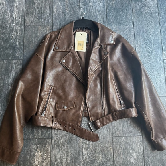 Levi’s belted moto jacket - Picture 6 of 12